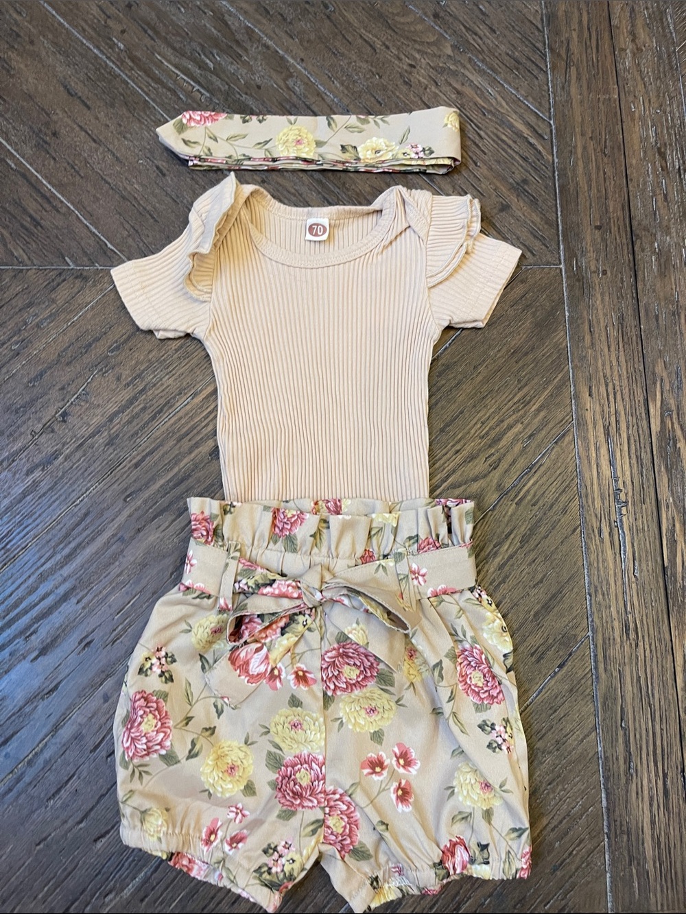 Floral Print Bloomer Short Set with Belt & head band wrap - Size 12M